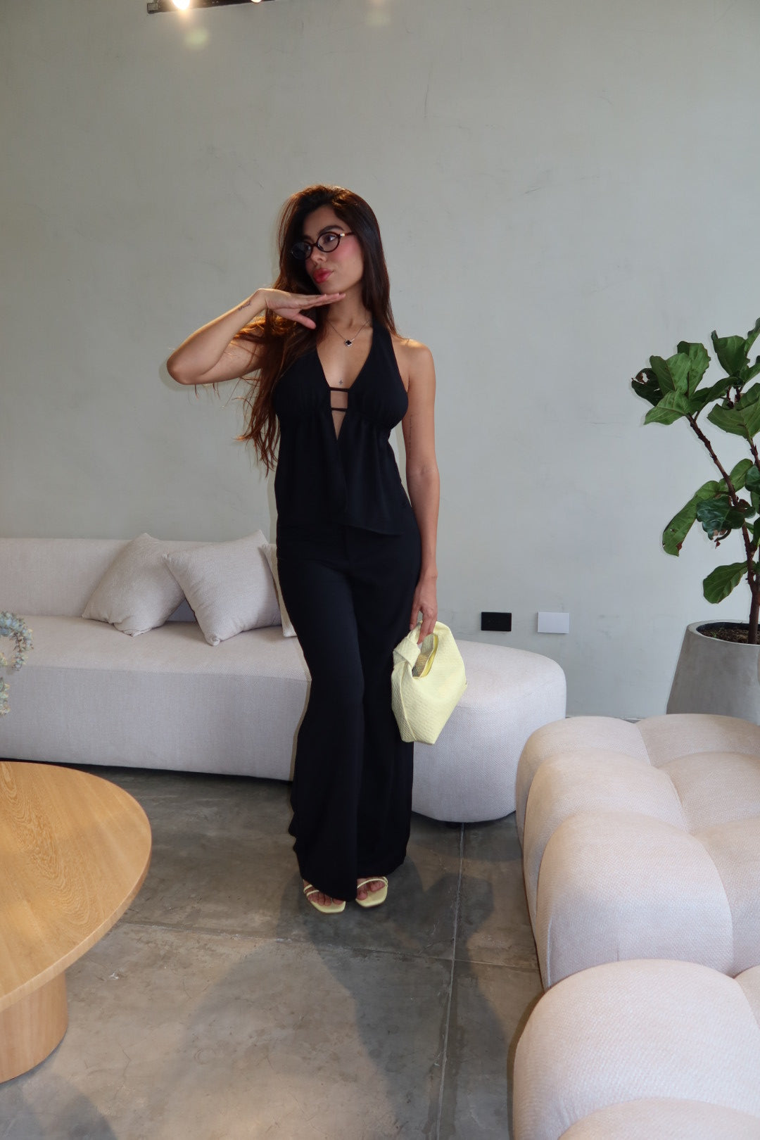 ARENA PANT NEGRO